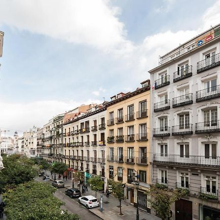 Apartamentos Madrid Centro W Dış mekan fotoğraf