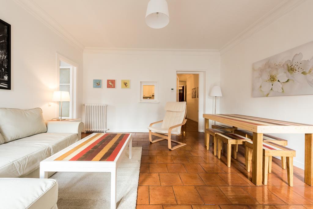 Apartamentos Madrid Centro W Dış mekan fotoğraf
