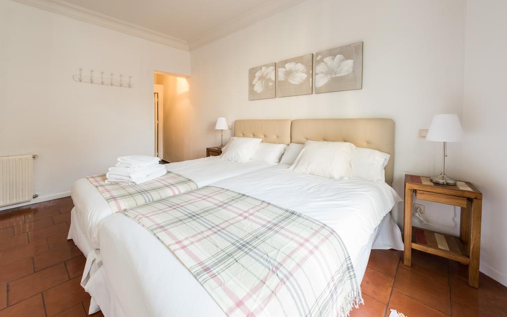 Apartamentos Madrid Centro W Dış mekan fotoğraf