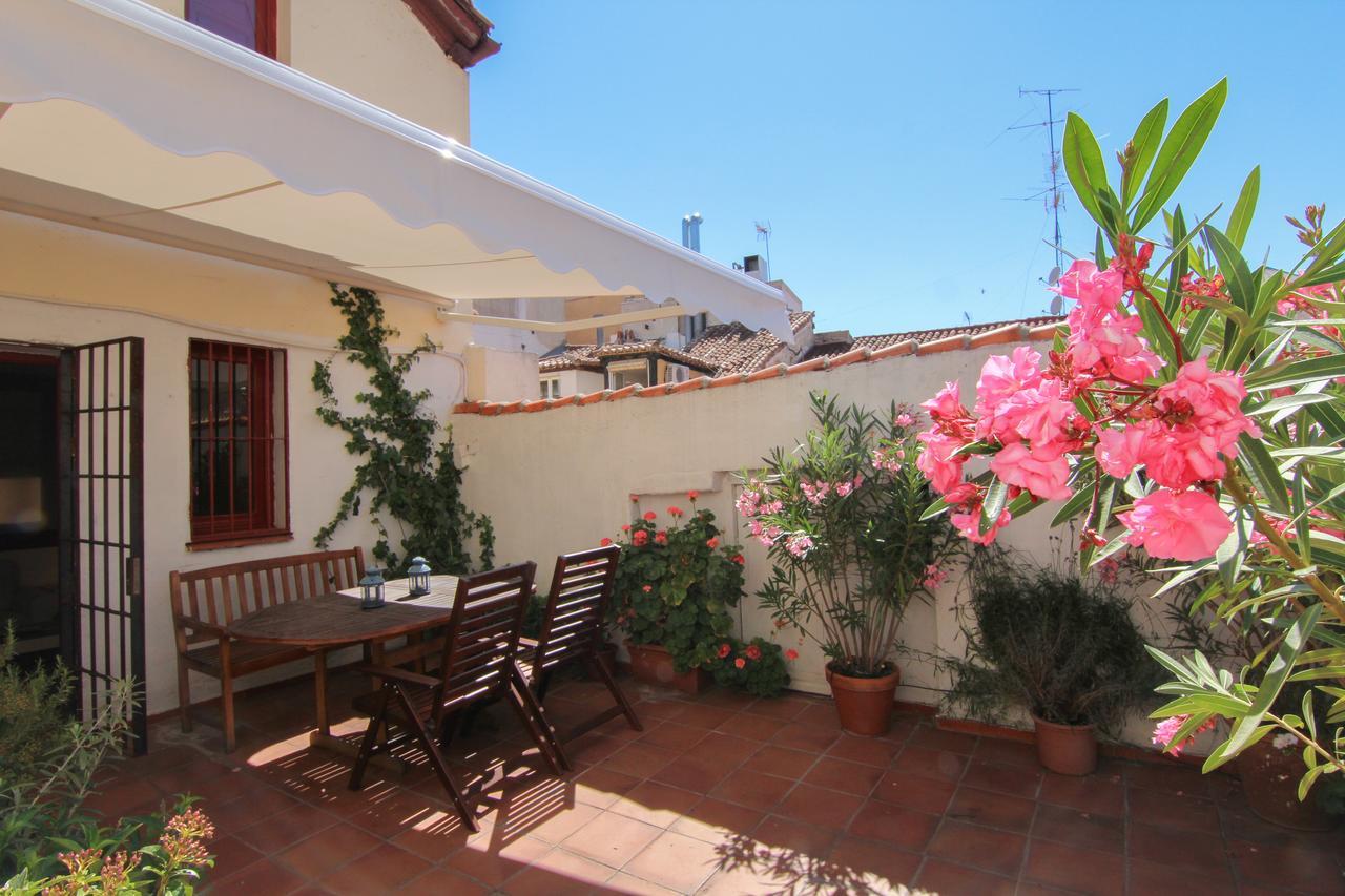 Apartamentos Madrid Centro W Dış mekan fotoğraf