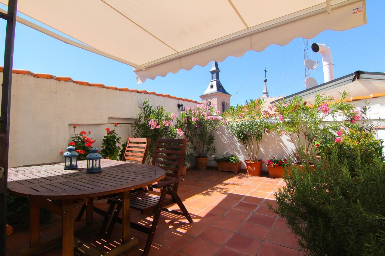 Apartamentos Madrid Centro W Dış mekan fotoğraf