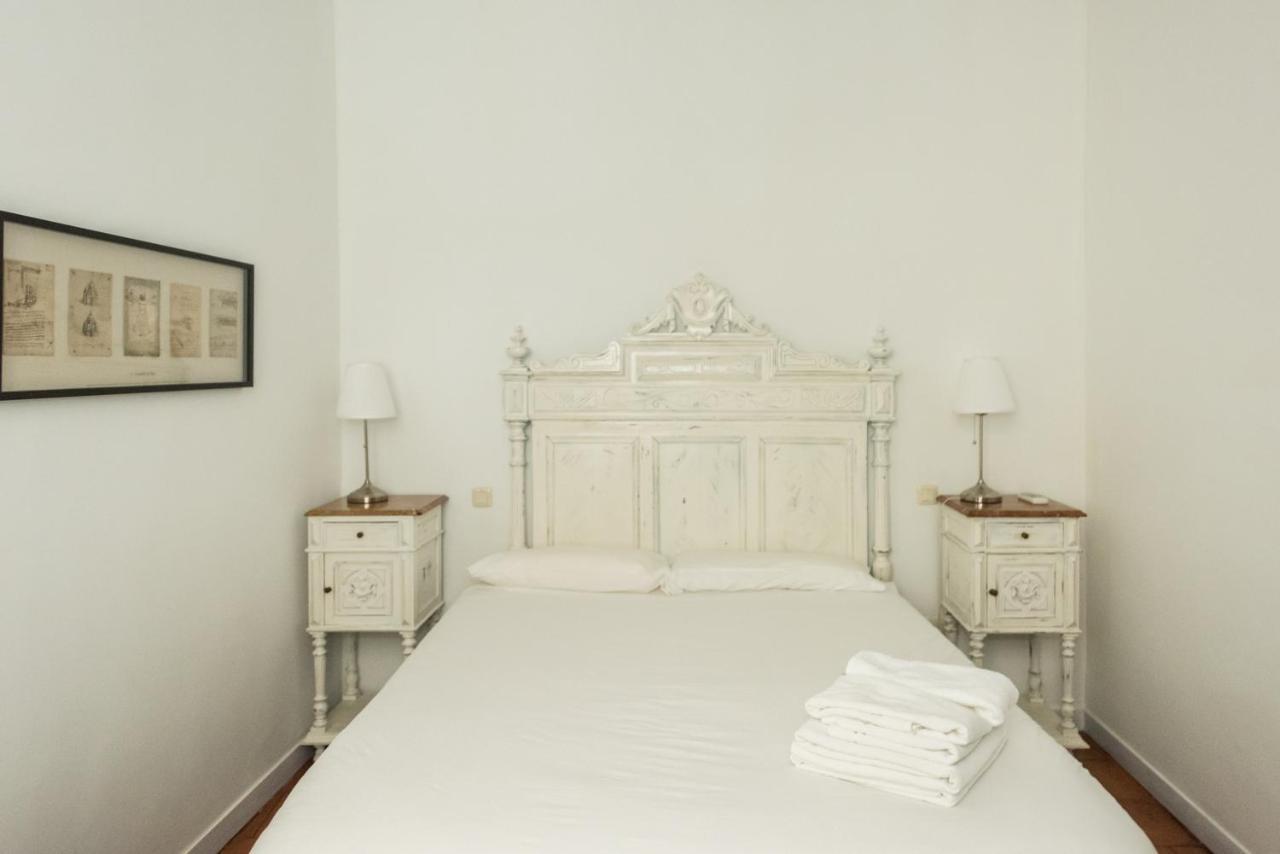 Apartamentos Madrid Centro W Dış mekan fotoğraf