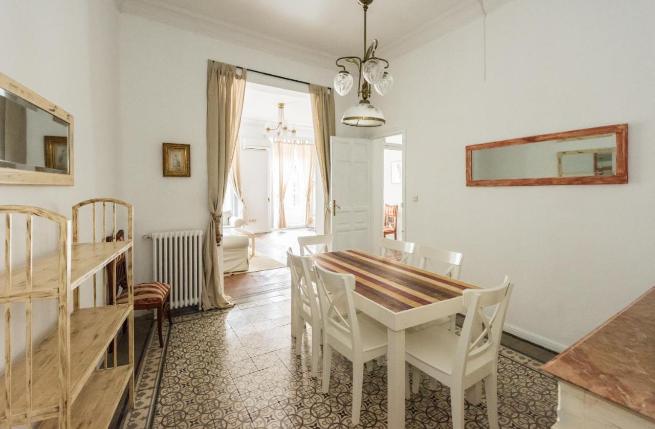 Apartamentos Madrid Centro W Dış mekan fotoğraf